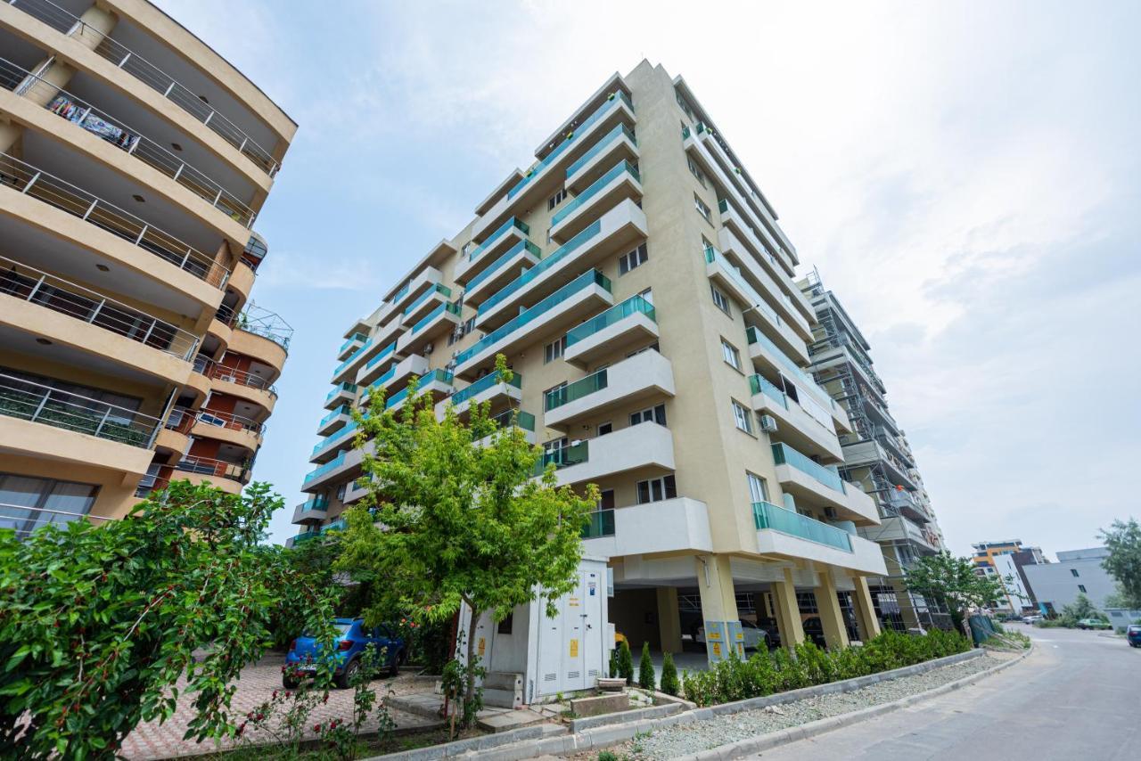 Royal Moonlight Apartment 马马亚 外观 照片